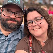 Who does floorplan designs and blueprints?