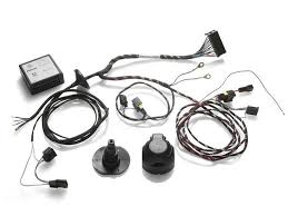 Today i installed trailer wiring on my van, and it was a little different than usual because i needed power for the reverse light circuit at the plug. Sandero Ii 2012 Present 7 Pin Trailer Wiring Harness Dacia Original
