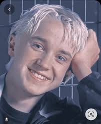 His masters were dark wizards who treated him cruelly. Draco Malfoy Cute Smile Hd Mobile Wallpaper Peakpx