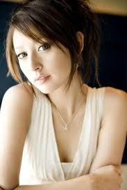 贴个我爱的美女- leah dizon