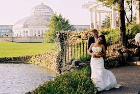 Wedding Photographs In Como Lake Park Wedding Bridesmaids Dresses Blue Engagement Photoshoot Bridesmaid Dresses