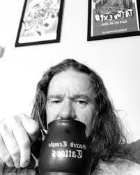 Sean Groom's Instagram, Twitter & Facebook