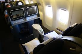 The aircraft's quiet and cosy cabins are equipped with comfortable reclining seats, contemporary sky interior (international). United Airlines B777 Domestic First Class San Francisco To Honolulu