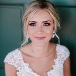 Alyson Malone's Instagram, Twitter & Facebook