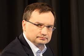 A nie czołowa kandydatka do 5 oskarów kaśka w. Wojna Gowina Z Kaczynskim O Wybory Zbigniew Ziobro Wybory 10 Maja To Mniejsze Zlo Wywiad Super Express Wiadomosci Polityka Sport