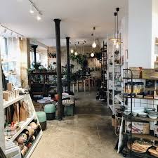 6 Adresses Parisiennes Ou Faire Le Plein De Creativite La Parisienne Boutique Deco Paris Magasin Paris