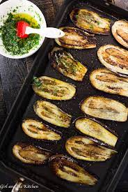 This Incredibly Easy And Delicious Eggplant Recipe Comes Together In Only 15 Minutes Thinly Sliced Eggplant Is Smeare Eggplant Recipes Recipes Cooking Recipes