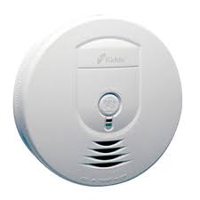 Smoke detector manufacturers estimate these false alarms can happen once humidity reaches 85 percent, but according to silage, weak batteries can increase the. Kidde Rf Sm Ac Ac Hardwired Wireless Interconnect Smoke Alarm