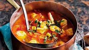 Además de ser deliciosos, los mariscos son muy nutritivos por lo que su consumo ayuda a fortalecer el sistema inmunológico. Sopa De Pescado Y Marisco Cocinateelmundo Com