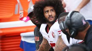 Colin kaepernick kneeling during the national anthem wasn't the only political statement he made thursday night in san diego, his hair had a lot to say as well. Bills Fans Treated Colin Kaepernick About How You D Expect Gq