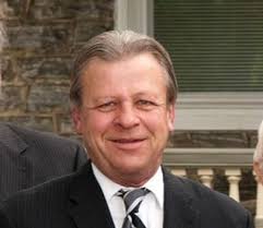 Bruce Hess's Instagram, Twitter & Facebook