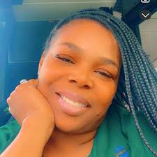 My new line is PULL UP CUPCAKE #Gavin 😂