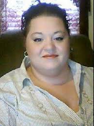 Lynn Lopiccolo's Instagram, Twitter & Facebook