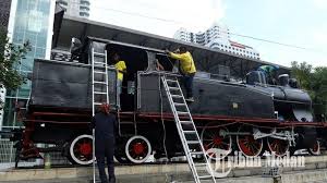 Maybe you would like to learn more about one of these? Berita Foto Monumen Lokomotif Deli Spoorweg Maatschappij Dsm Menjadi Sejarah Kereta Api Di Sumut Tribun Medan