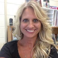 Tina Vanhoy's Instagram, Twitter & Facebook