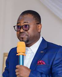 Stephen Annan M.A, Bsc, AdvDip