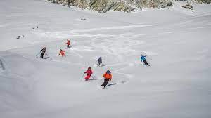 I'm lunching with local friends so i think i'll skip the windy skiing today. Heliskiing Freeriding In Zermatt The Swiss Alps