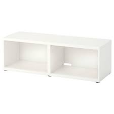 Nous avons donc decide de customiser le celebre meuble tv besta en y ajoutant des pieds coniques et un plateau en bois decoupe sur mesure que nous avons ensuite visse au plateau du dessus du meuble puis nous lavons vernis ainsi que les pieds. Besta Banc Tv Blanc 120x40x38 Cm Ikea