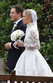 Inside Nicky Hilton S London Wedding Weekend Hochzeitsfeier Ideen Brautkleid Vintage Kleid Hochzeit