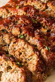 Amazing Homemade Moist Meatloaf Recipe The Meatloaf Is So Tender And Juicy On The Inside With A Sweet And Tangy Glaze That Adds So Muc In 2020 Good Meatloaf Recipe Best