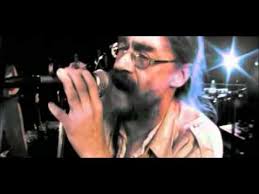 Det uppger hans förläggare dag häggqvist till svt. Dynamit Timbuktu Peps Persson Lyrics Song Meanings Videos Full Albums Bios