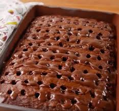 Decadent Gateau Au Chocolat Quadruple Pret En Seulement 20 Minutes Desserts Cake Au Chocolat Fondant Gateau Fondant Recette Dessert