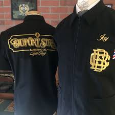 Black Barber Shop Near Me Open Now Black Barber Smock Made By Sartorandvillain Barber Barbershop Sartorandvillain Ideias Para Barbearias Desenhos Para Barbearia Logo De Barbearia