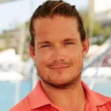 Gary's behavior was not criminal, but cringy