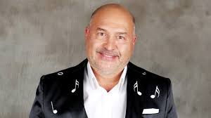 Ďakujem vám všetkým za komentáre aj zlé aj dobré lebo ako sa vraví niečo zlé je na niečo dobré :d ak sa vám chce určite kliknite na fb budem rád a určite tam. Michal David Open Air Tour 2019 Program A Vstupenky Online Centrum Kultury Mesta Pisek