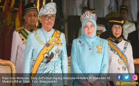 39+ dragon png images for your graphic design, presentations, web design and other projects. Politik Malaysia Kembali Bergolak Yang Di Pertuan Agong Kumpulkan Para Raja Jpnn Com