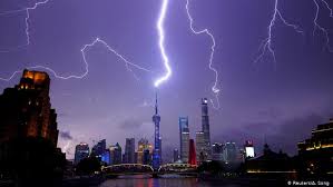 At least 25 people were killed during the floods, and at least 100,000 people were evacuated. 6 Cities At Risk Of Chronic Flooding All Media Content Dw 04 06 2021