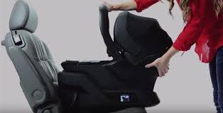 The 4moms Infant Car Seat Installs Itself Checks Base Installation Tension Before Each Ride Baby Car Seats Kids Design Green Design