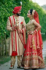 Weddings Weddinginspiration Bridegroom Weddingaccessories Chura Hennahands Indian Wedding Photography Couples Indian Wedding Bride Punjabi Wedding Couple