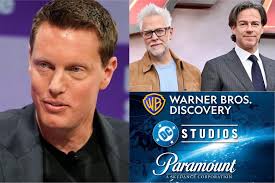 MonkeyBots de Luthor 🐒💻 Arte conceptual de 'SUPERMAN' de Chris Scheurer