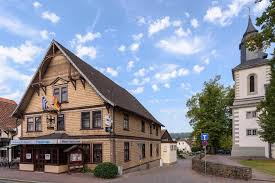 Wenn sie erfahrungen mit diesem unternehmen gesammelt haben, teilen sie diese hier mit anderen seitenbesuchern. Hotel Deutsches Haus Aerzen Aktualisierte Preise Fur 2021