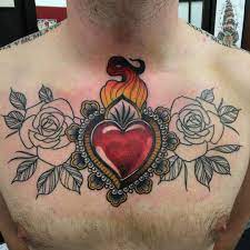 Glowing Red Heart Neo Traditional Tattoo Design Like The Idea Of This One Glowing Heart Bu Heart Tattoo Designs Traditional Tattoo Design Traditional Tattoo