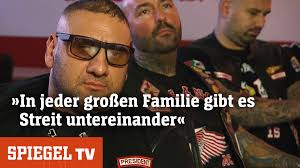 (5/5) Im Verhör »Inside Hells Angels«: Aygün Mucuk gegen »Schnitzel-Walter« 
