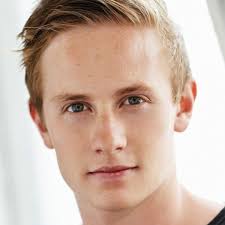 Watch Holding the Man (2015) Full Movie Free Online