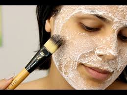 MASCARILLA DE MAIZENA Y LIMÓN