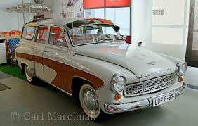 Seen as very much a german car and upscale in comparison to the trabant, which was the only other option available to the general public in the gdr, the 311 was still a far cry. Museum Automobile Welt Eisenach Galerien Radio Oldtimer