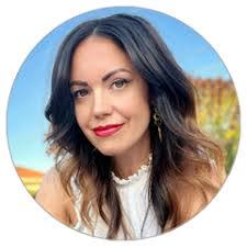 Logan Hildebrand's Instagram, Twitter & Facebook