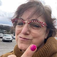 Lori Hudeck (@LoriHudeck)