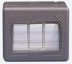 Schneider Weatherproof Light Switch Ip55 3 Gang 2 Way Gwp1632 Rs Electrical Supplies