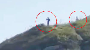 MᴀssIVE Aliens CAUGHT on Camera - YouTube