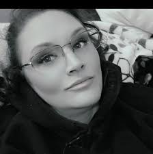 How to determine the sex of a 3-4 month old duck?