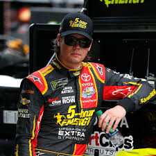 It was his fourth win at bristol and 26th victory overall in his career. Nascar Bristol 2017 Qualifying Results Erik Jones Wins 1st Cup Series Pole Sbnation Com