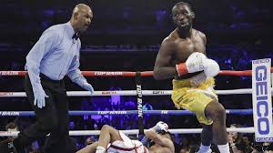 Terence Crawford wins by TKO when Amir Khan can't continue after low blow -  Los Angeles Times