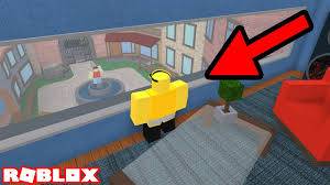 What you need to do is go to the side of the screen whhen you're still in the game lobby. Glitching Into The Secret Room In The New Lobby Roblox