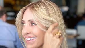 View all claudia jacques tv (4 more). Momento De Alegria Claudia Jacques E Pedida Em Casamento Em Veneza