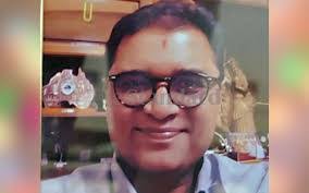 Hasu Patel's Instagram, Twitter & Facebook